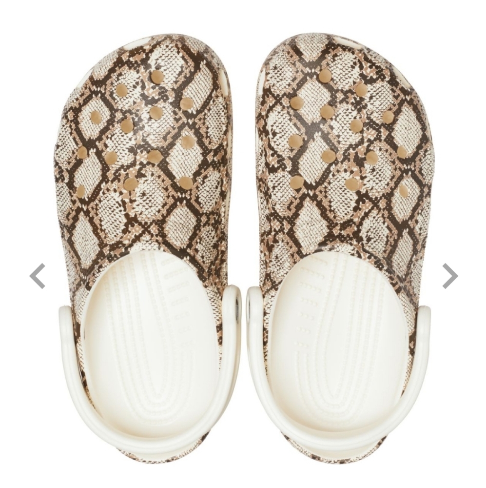 Crocs - Picture 2 of 12